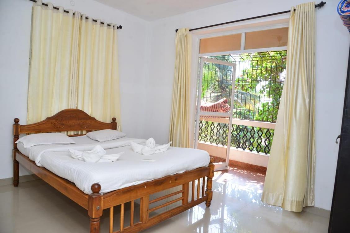 Cliff Heaven 2 Bhk Ac Apartment Orlim エクステリア 写真